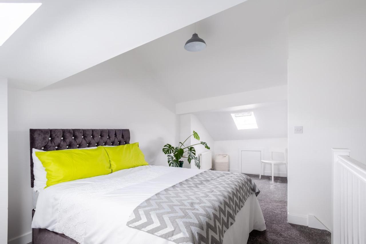 Villa Whole House In Centre Of Town Ideal For Contractors And Professionals Normanton  Exterior foto